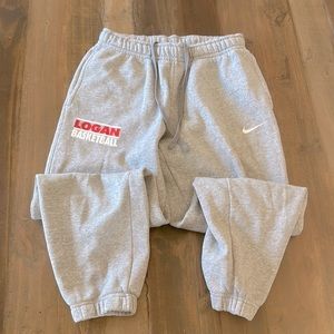 Nike fleece jogging pants/ sweats/ joggers gray size M